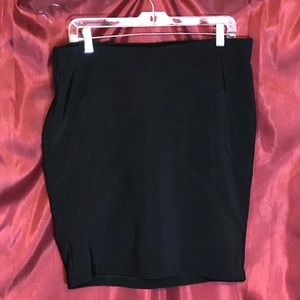 AGB black beautiful stretchy skirt. 18” length